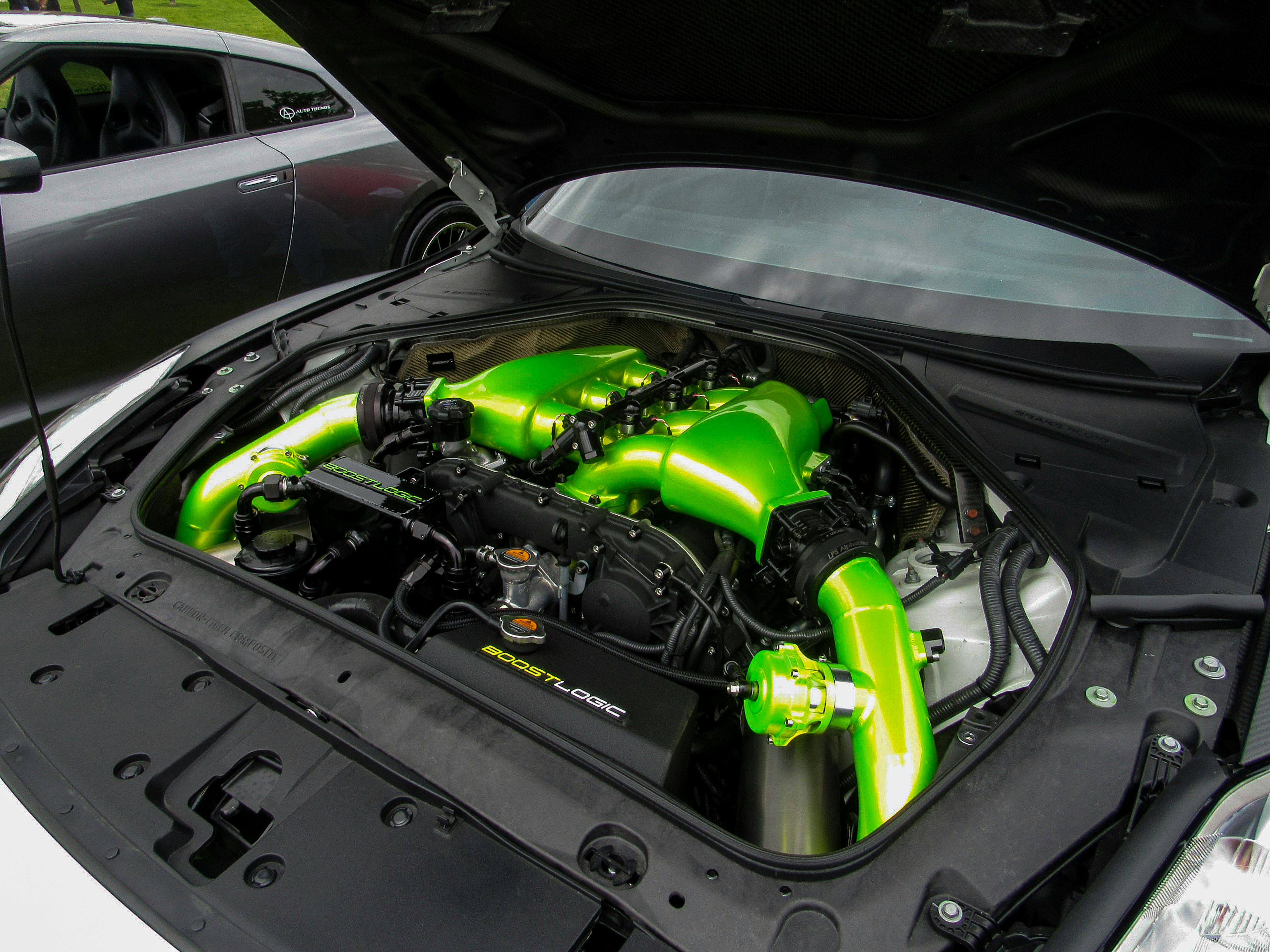Detailing Motor cu Abur